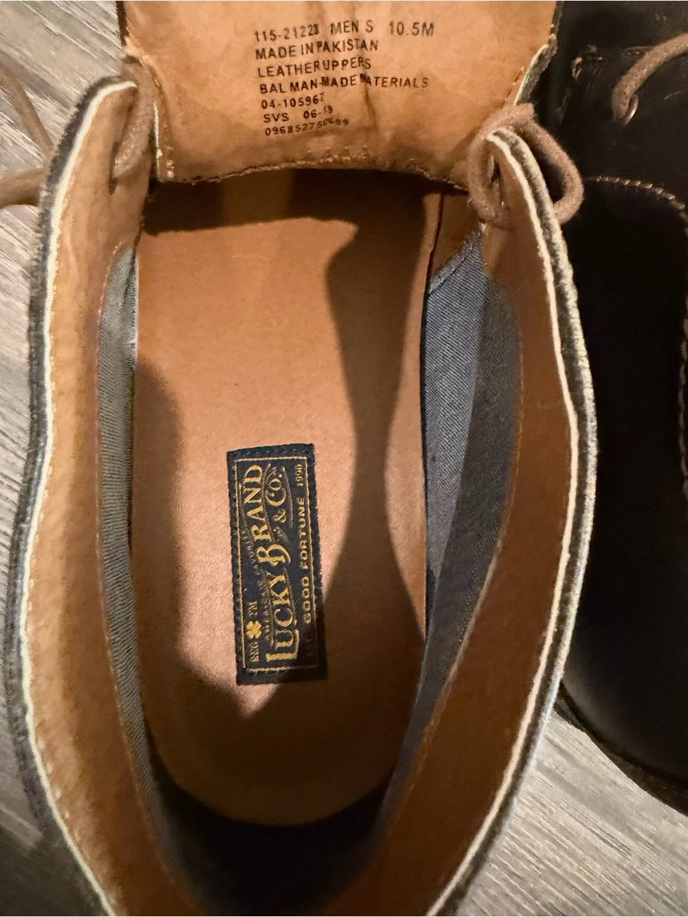 Lucky Brand Black Leather Men’s Chukka Boots with Brown Laces